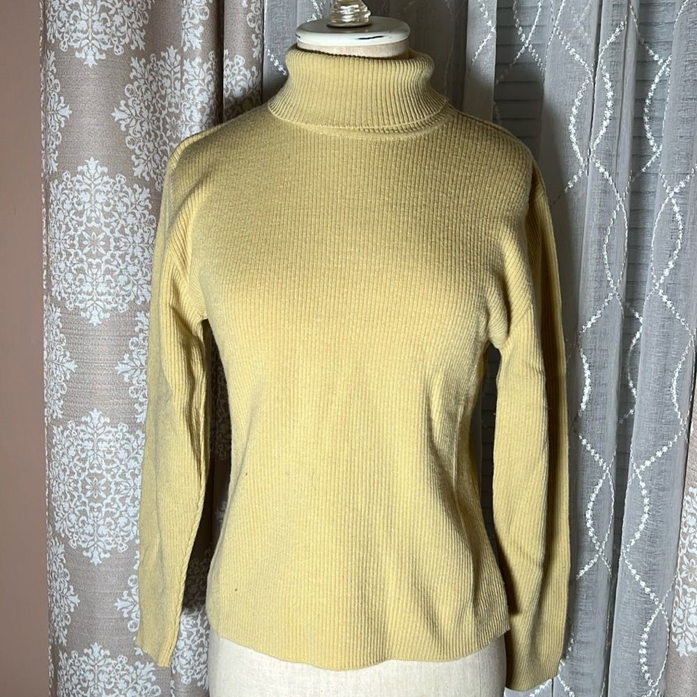 Country Road Pure Wool Turtleneck Sweater Size Large